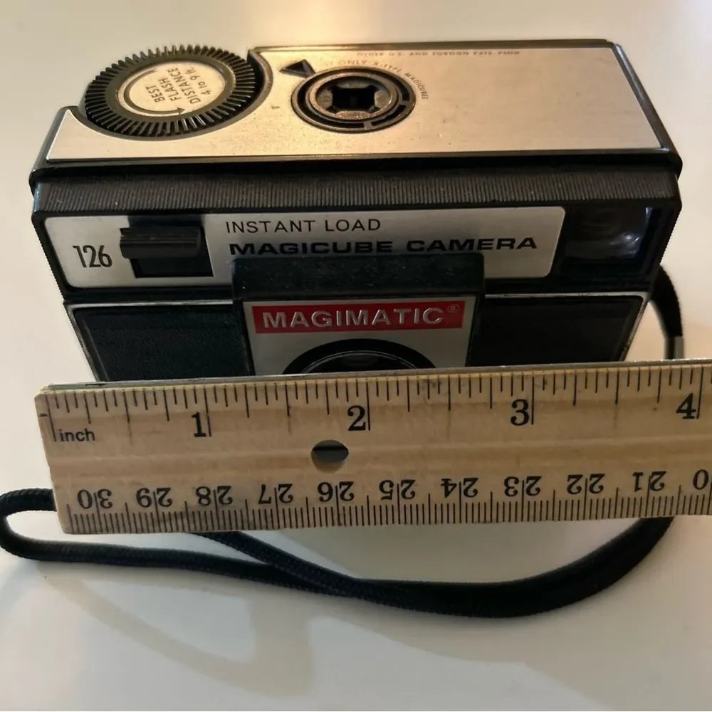 Magicube X-50 Instant Load Camera - Black